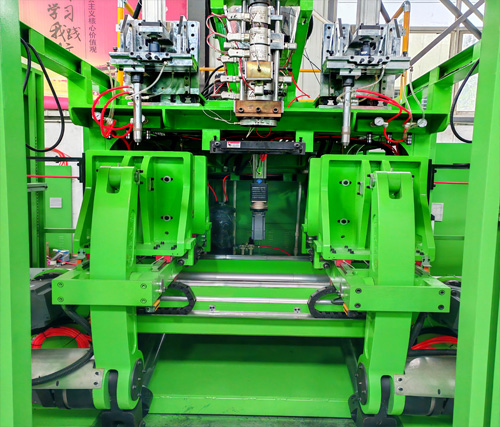 7、全電動(dòng)10升吹塑機(jī)1.jpg